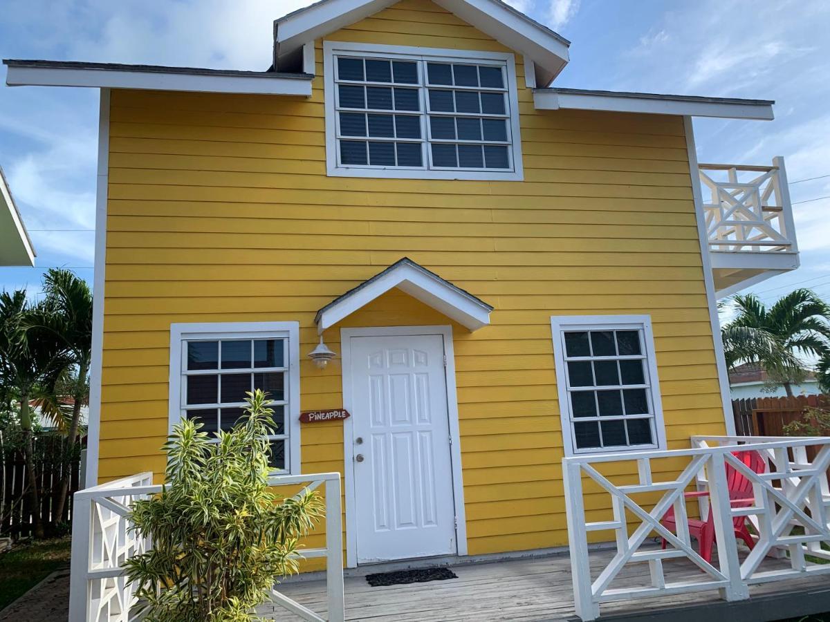 Bay Inn Estates Alice Town  Exterior photo